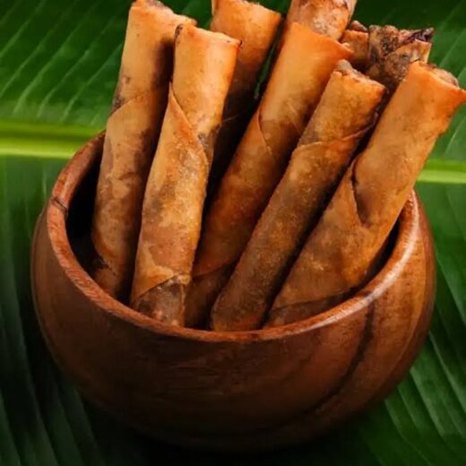 Golden Filipino lumpia